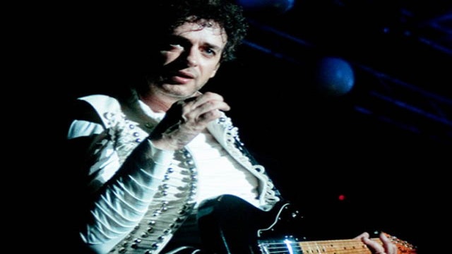 Oficial Gustavo Cerati
