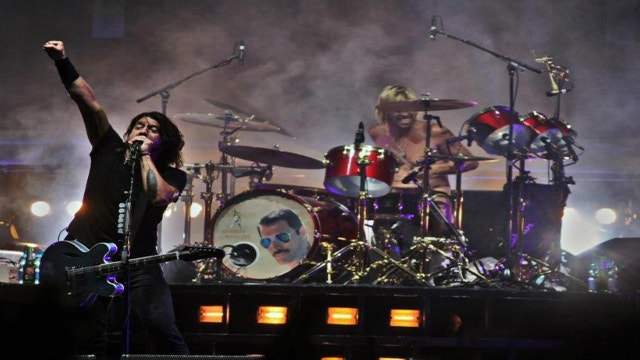 Facebook Oficial Foo-Fighters