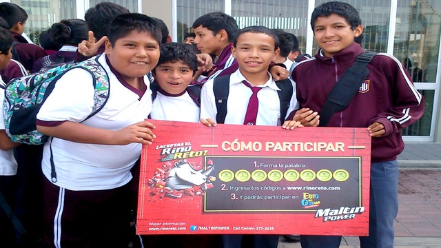 LA ZONA Y MALTIN POWER SIGUEN VISITANDIO CO0LEGIOD