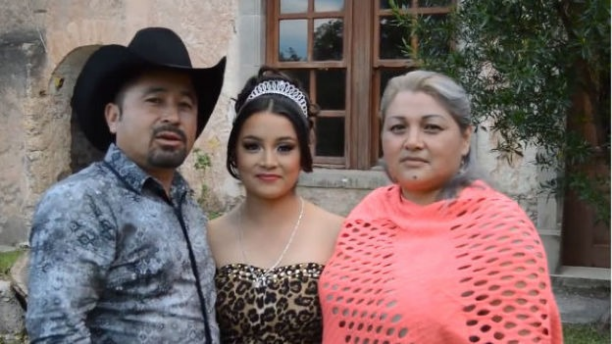  El evento que paralizó México, así vivió Rubí sus quince años