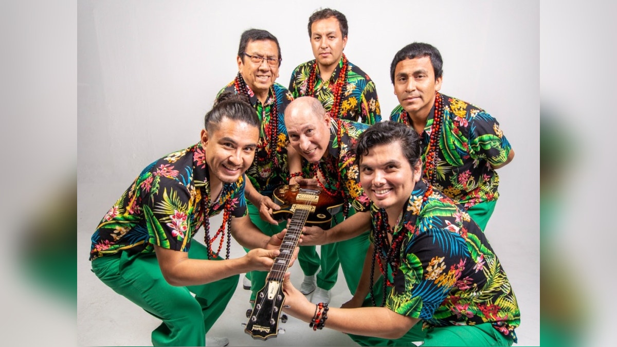 Los Mirlos lanzan “The World Meets Los Mirlos”, un álbum colaborativo con grandes artistas internacionales