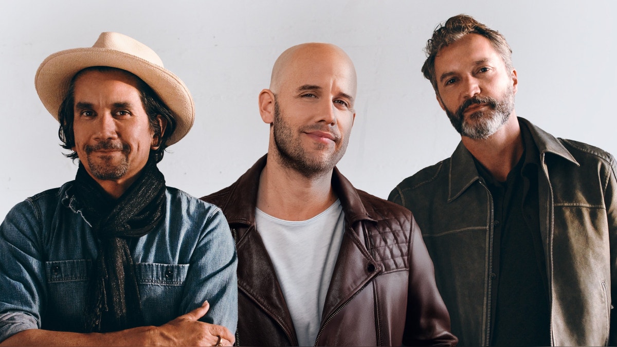 GIAN MARCO y BACILOS lanzan nueva versión del clásico tema “Viejo”