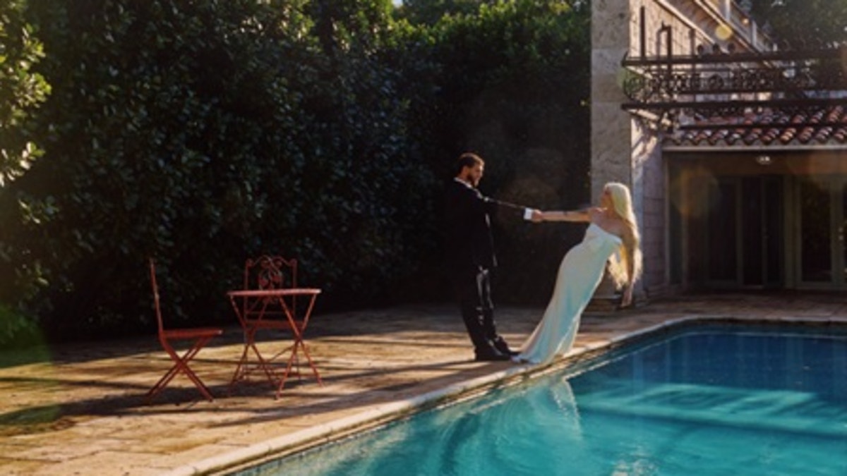 Elena Rose apuesta por el afro-pop en “TUTUTU” con Alleh