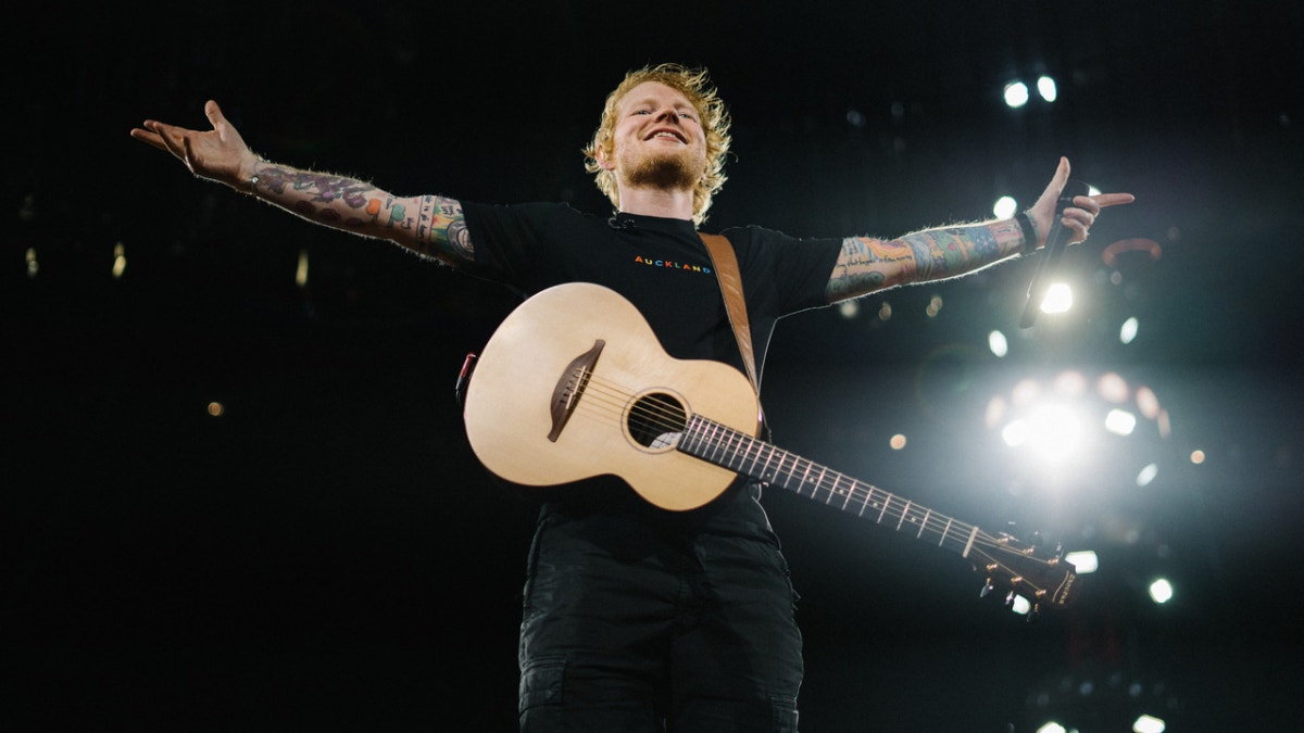 Ed Sheeran anuncia dos escenarios para su concierto en el Estadio Nacional