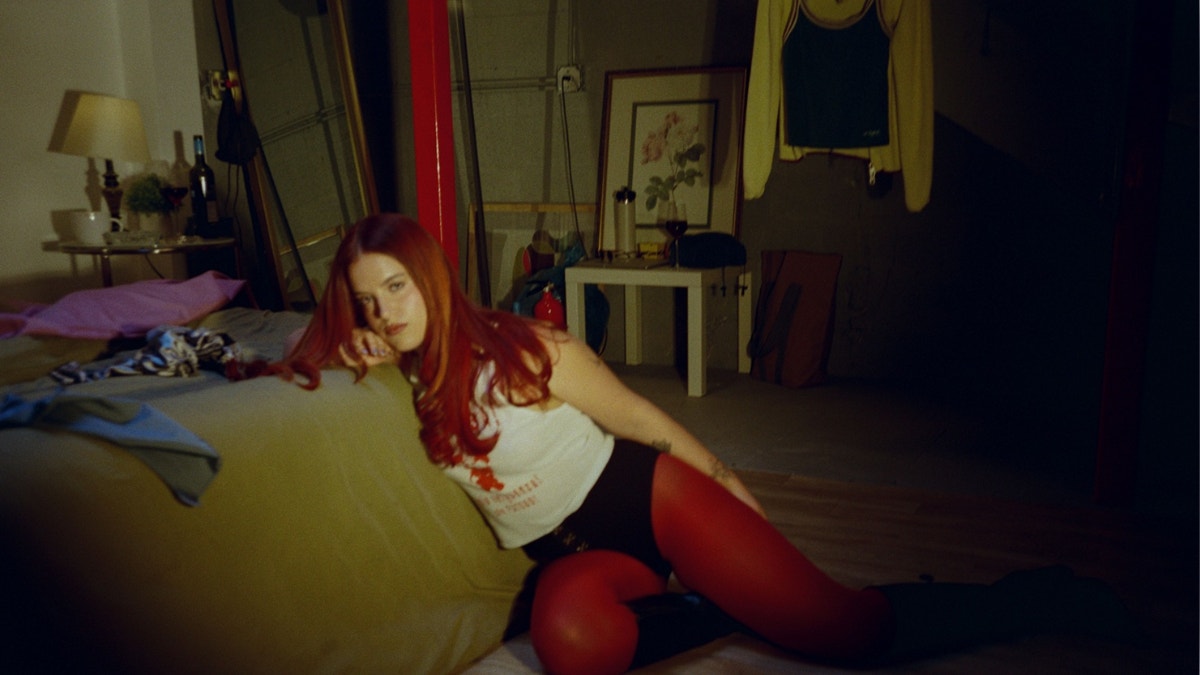 Nic lanza “Enamorada”, un álbum sobre sanar y crecer