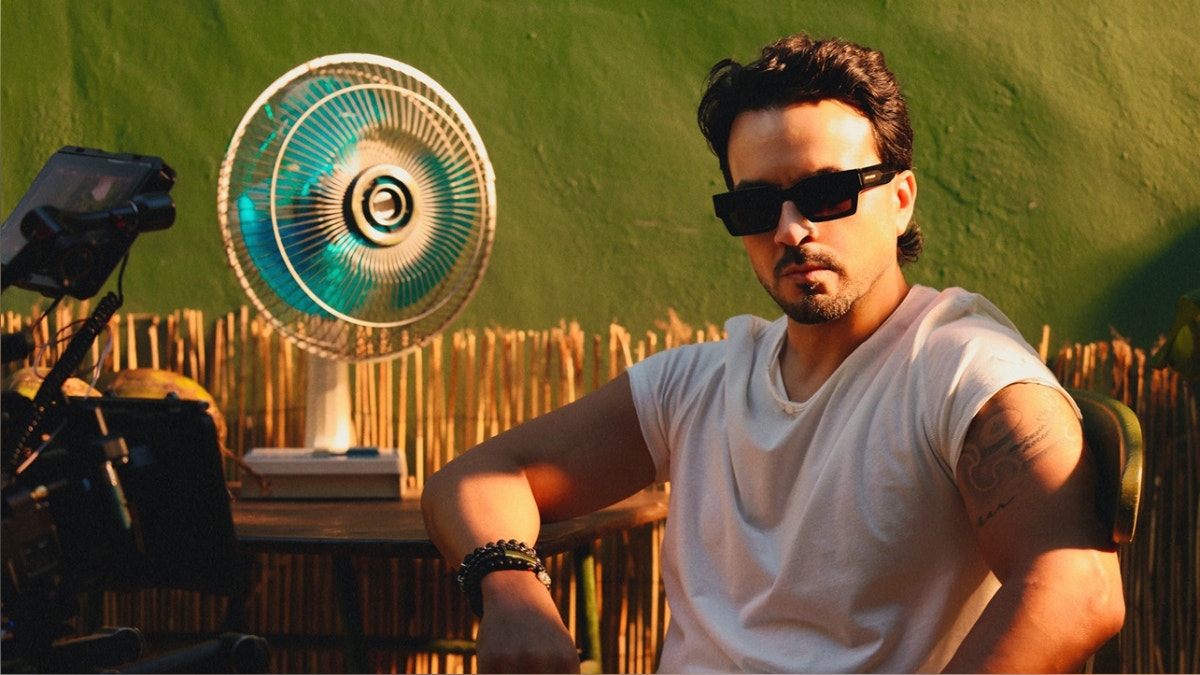 Luis Fonsi presenta “Me Despido”, la bachata que revela una nueva faceta de su próximo disco