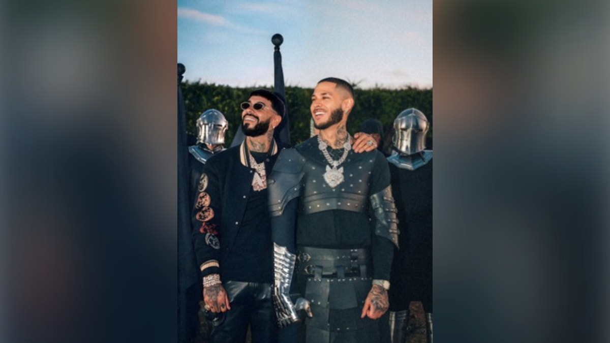 ROA, LÍDER DE LA NUEVA GENERACIÓN DE ARTISTAS, LANZA “VAMO A VEL” JUNTO A ANUEL AA